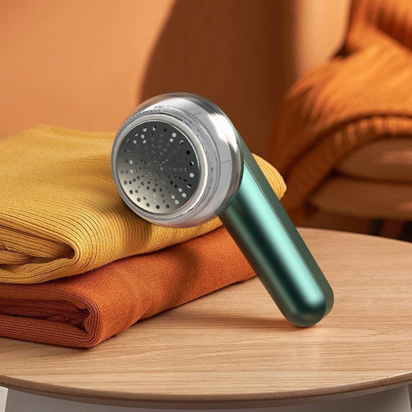 USB Rechargeable Fabric Shaver & Lint Remover - Cordless
